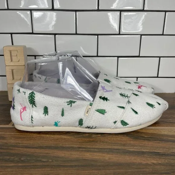 TOMS Seasonal Classic Alpargata Women's Size 9 Shoes White Ski Tree Print Flat - Picture 3 of 11